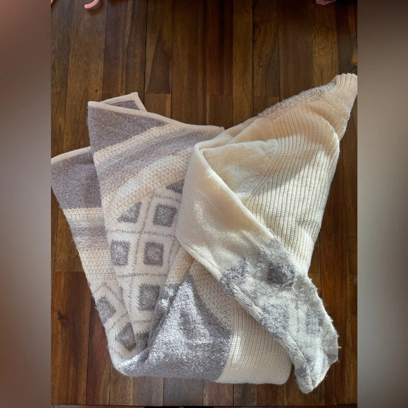 VINCE Alpaca and wool blend long cardigan - Picture 11 of 15